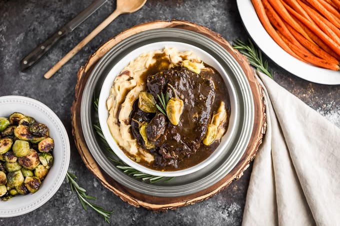 Instant Pot Balsamic Pepperoncini Pot Roast: Easy & Flavorful